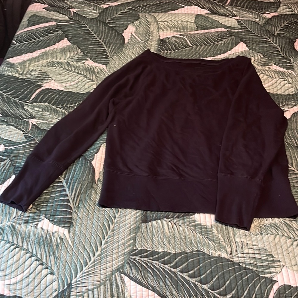 Black Xersion Sweater Size M
